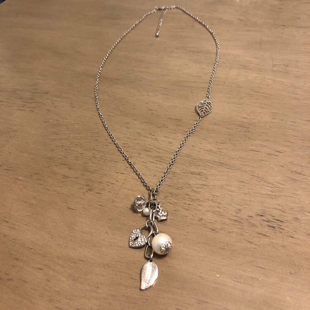 Jewelry - Elegant Silver Tone Sweater Charm Necklace